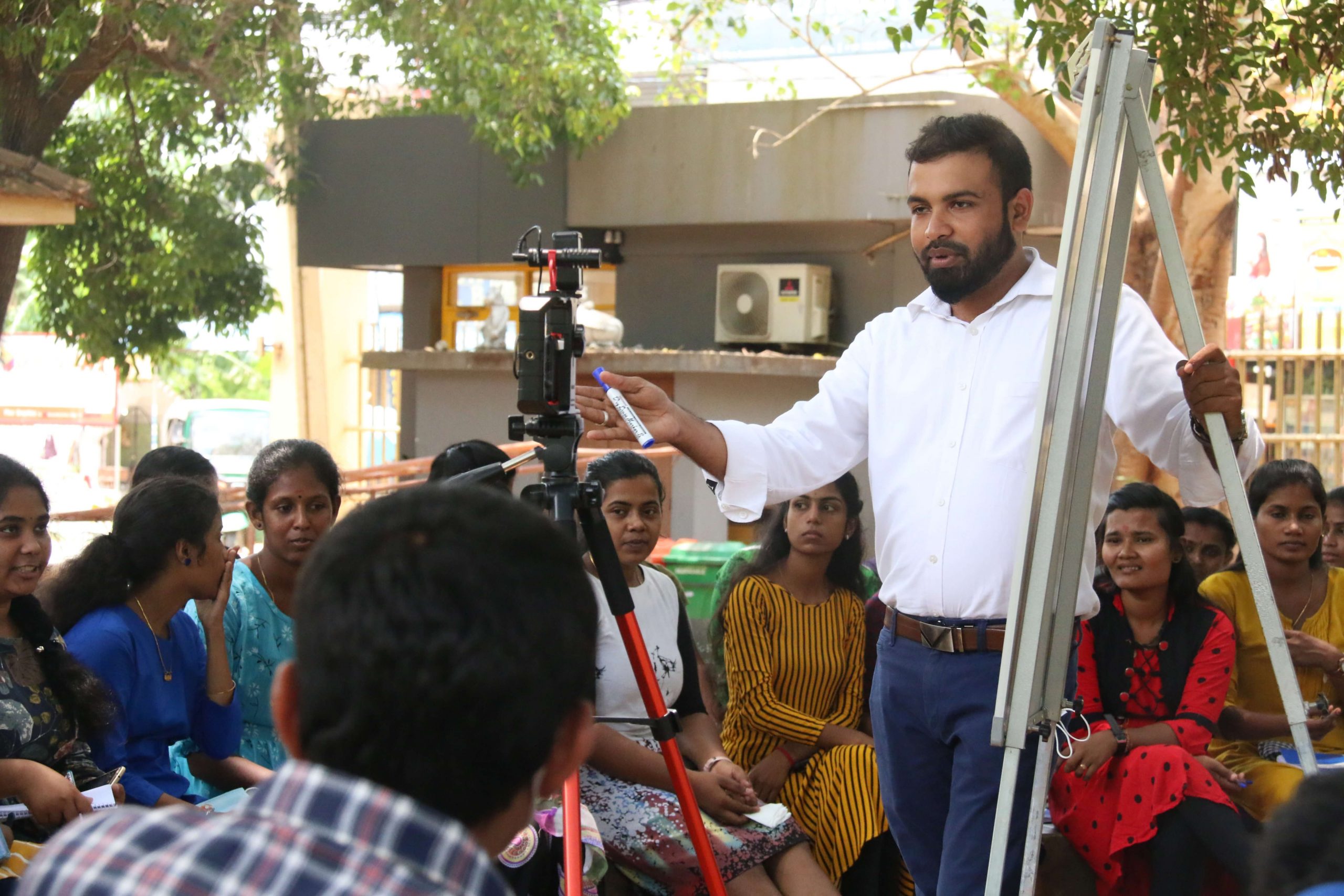 Read more about the article Two-Day Workshop in Mobile Journalism (MoJo)