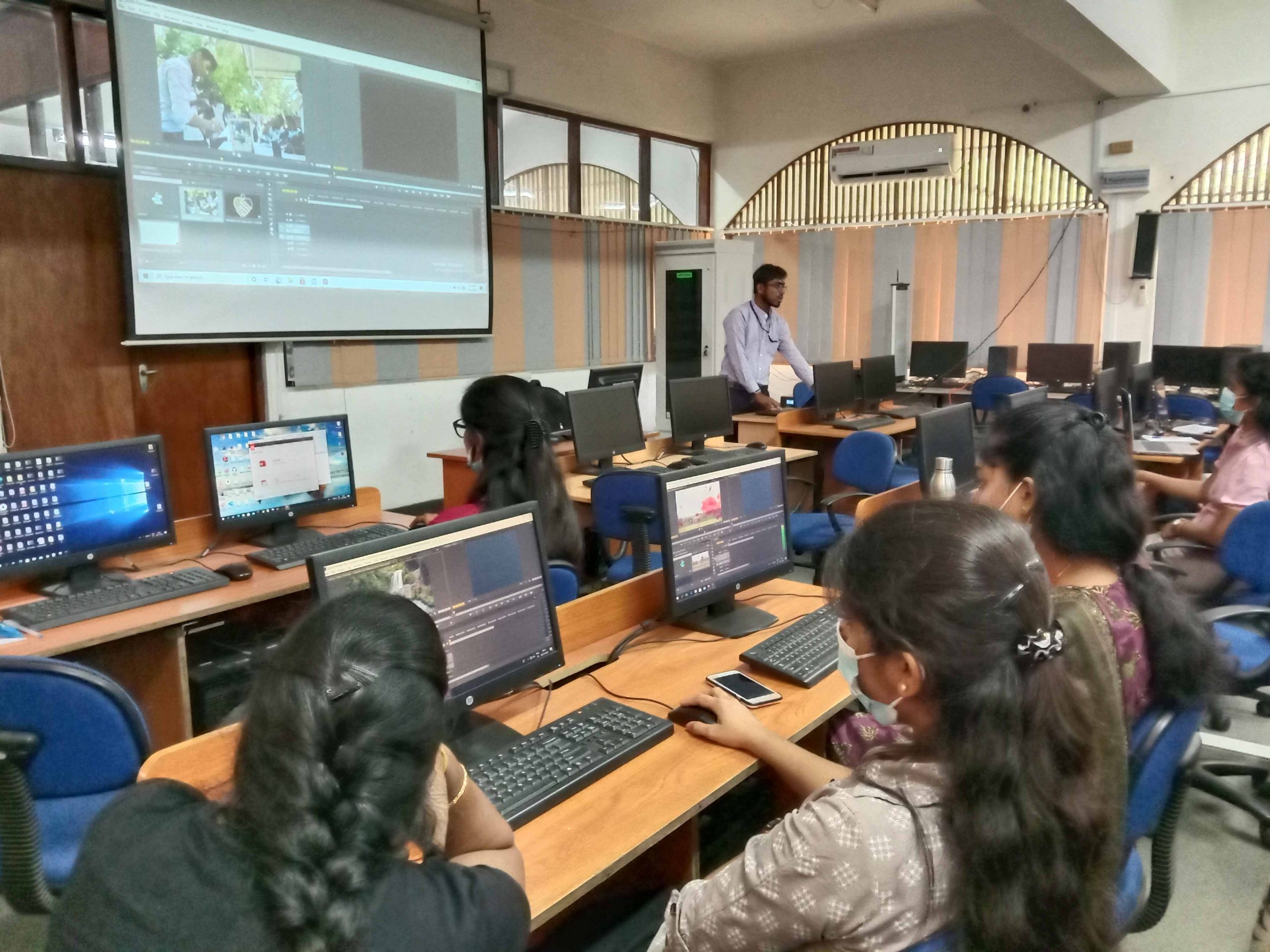 Read more about the article Media Studies Conducted Hands on Training for the Staff of Faculty of Science on ‘Video Editing’